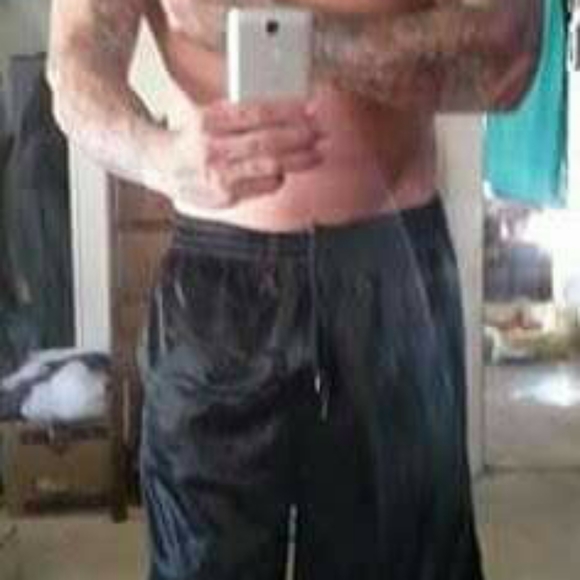 Meet your Posher, Christopher - Picture 2 of 7